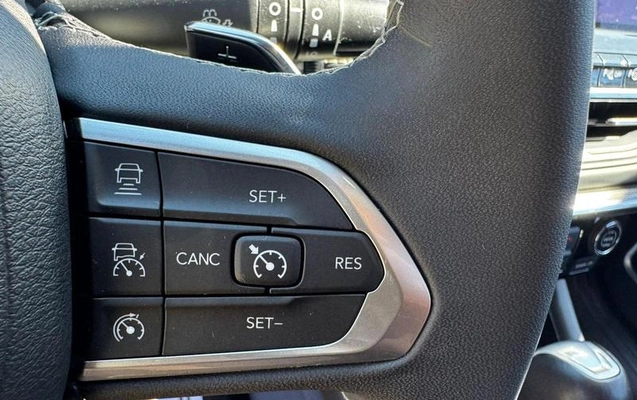imagem-https://www.socarrao.com.br/sc-vehicle-images-prod/2725463/1789066091523-8019231_10_B_0c22916bf5.jpeg
