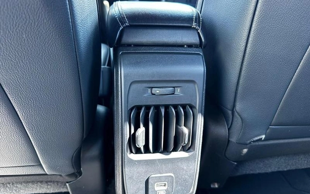 imagem-https://www.socarrao.com.br/sc-vehicle-images-prod/2725463/1789066091535-8019231_8_B_1fbf44cd5d.jpeg