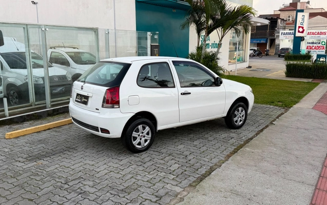 imagem-https://www.socarrao.com.br/sc-vehicle-images-prod/2725499/1784315098626-a68839cd-fb7a-4405-b1e8-de5a6ba61757.jpg