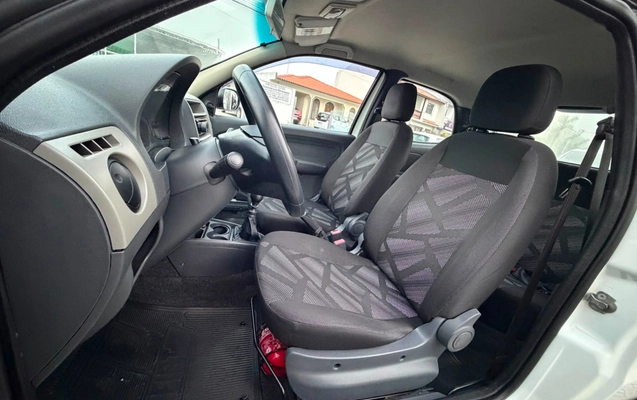 imagem-https://www.socarrao.com.br/sc-vehicle-images-prod/2725499/1784315098630-e42df88d-1ccd-46f5-90d3-1cf79770eb42.jpg