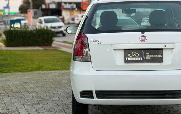 imagem-https://www.socarrao.com.br/sc-vehicle-images-prod/2725499/1784315098635-d22f4a90-159f-4e0c-aa7a-643099aae19c.jpg