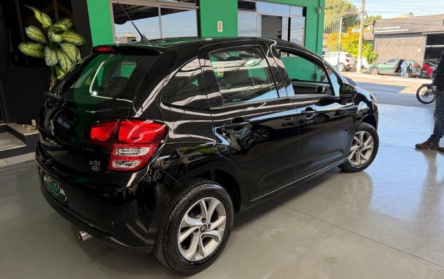 imagem-https://www.socarrao.com.br/sc-vehicle-images-prod/2725587/1788972973038-gb-c05dfa4.jpeg