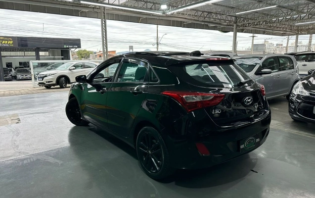 imagem-https://www.socarrao.com.br/sc-vehicle-images-prod/2725596/1788976460878-gb-da6368e.jpeg