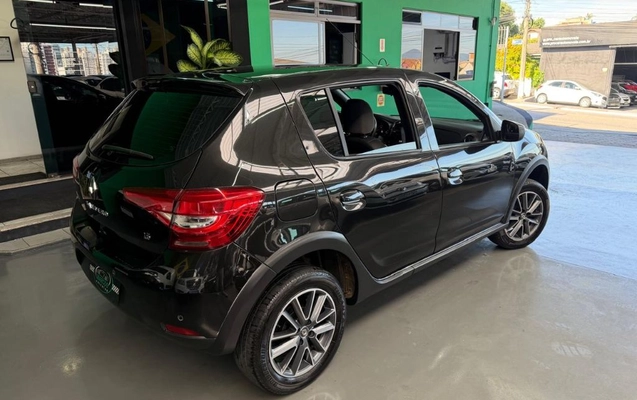 imagem-https://www.socarrao.com.br/sc-vehicle-images-prod/2725622/1788978892051-gb-7bc0852.jpeg