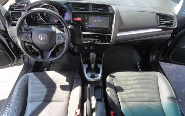 imagem-https://www.socarrao.com.br/sc-vehicle-images-prod/2725735/1790004491041-8291230_3_B_32b4ec6b6c.jpeg
