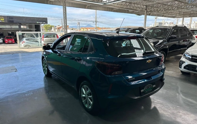 imagem-https://www.socarrao.com.br/sc-vehicle-images-prod/2725771/1788975912671-gb-1bb1f17.jpeg