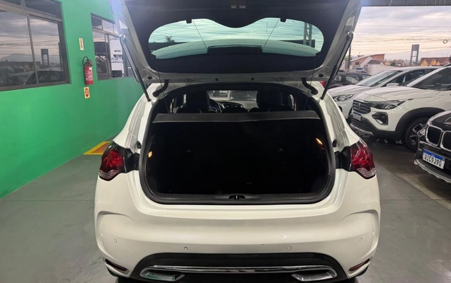 imagem-https://www.socarrao.com.br/sc-vehicle-images-prod/2725794/1788972686235-gb-65522ec.jpeg