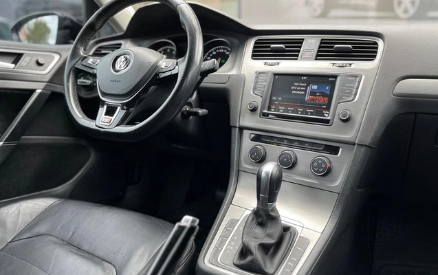 imagem-https://www.socarrao.com.br/sc-vehicle-images-prod/2726080/1789645654977-7853018_19_B_19ae6651ac.jpeg