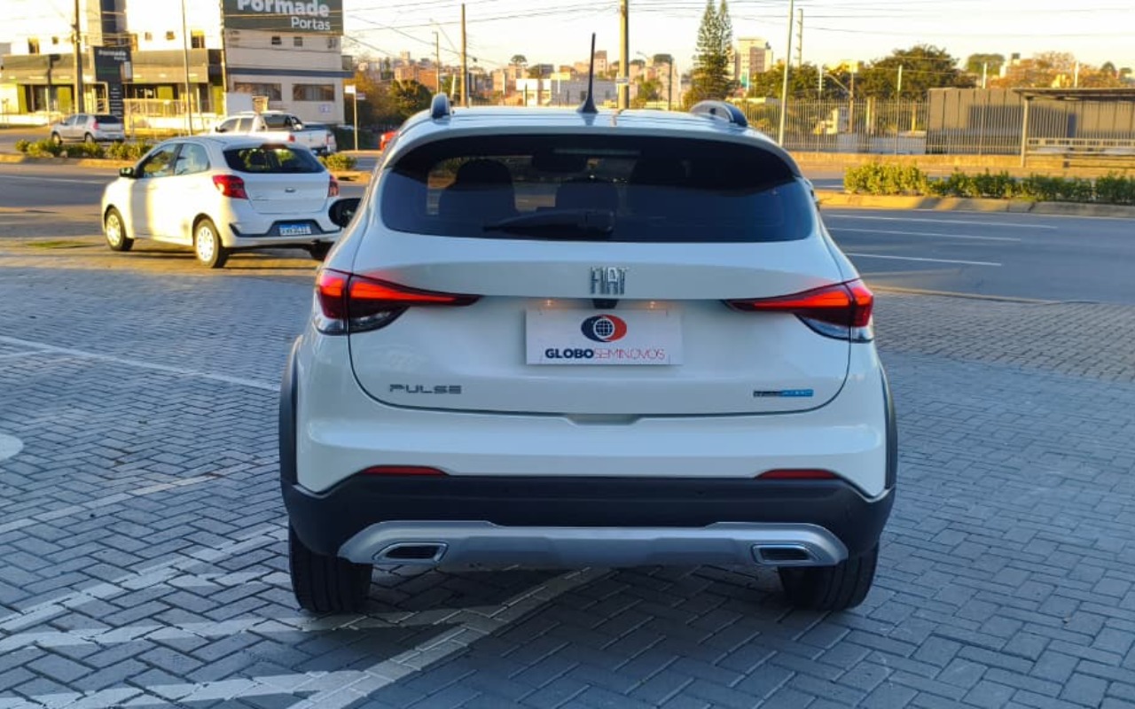 imagem-https://www.socarrao.com.br/sc-vehicle-images-prod/2726081/1784317699557-ZXggMDQuanBlZw.jpeg