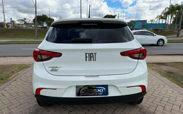imagem-https://www.socarrao.com.br/sc-vehicle-images-prod/2726137/1789065560162-8202994_14_B_9aa10e7015.jpeg