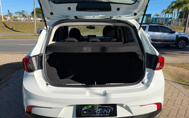 imagem-https://www.socarrao.com.br/sc-vehicle-images-prod/2726137/1789065560166-8202994_2_B_6e5083eb49.jpeg