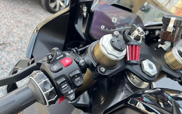 imagem-https://www.socarrao.com.br/sc-vehicle-images-prod/2726151/1784317909202-7853385_17_B_838079e129.jpeg