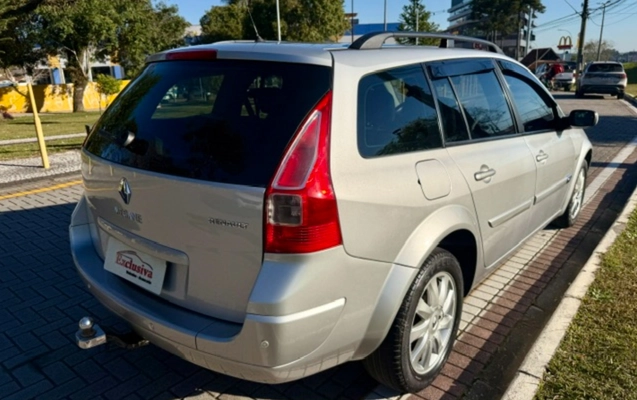 imagem-https://www.socarrao.com.br/sc-vehicle-images-prod/2726240/1784318298168-NC5qcGc.jpg