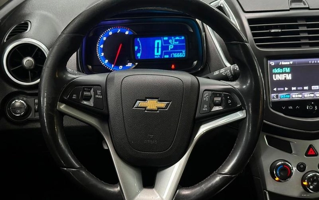 imagem-https://www.socarrao.com.br/sc-vehicle-images-prod/2726337/1790092929503-8283384_3_B_620f8645e4.jpeg