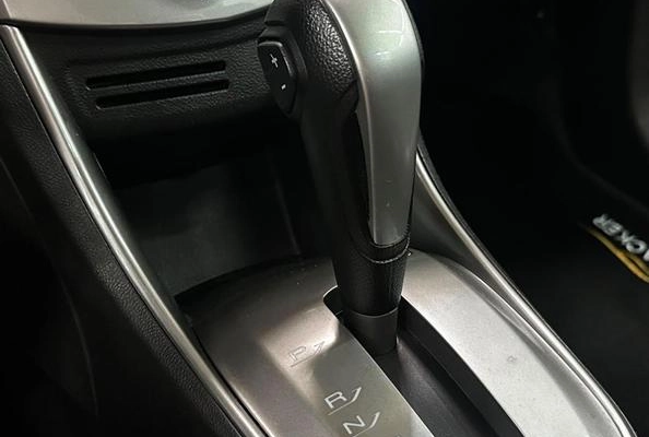 imagem-https://www.socarrao.com.br/sc-vehicle-images-prod/2726337/1790092929510-8283384_12_B_108c65f0e1.jpeg