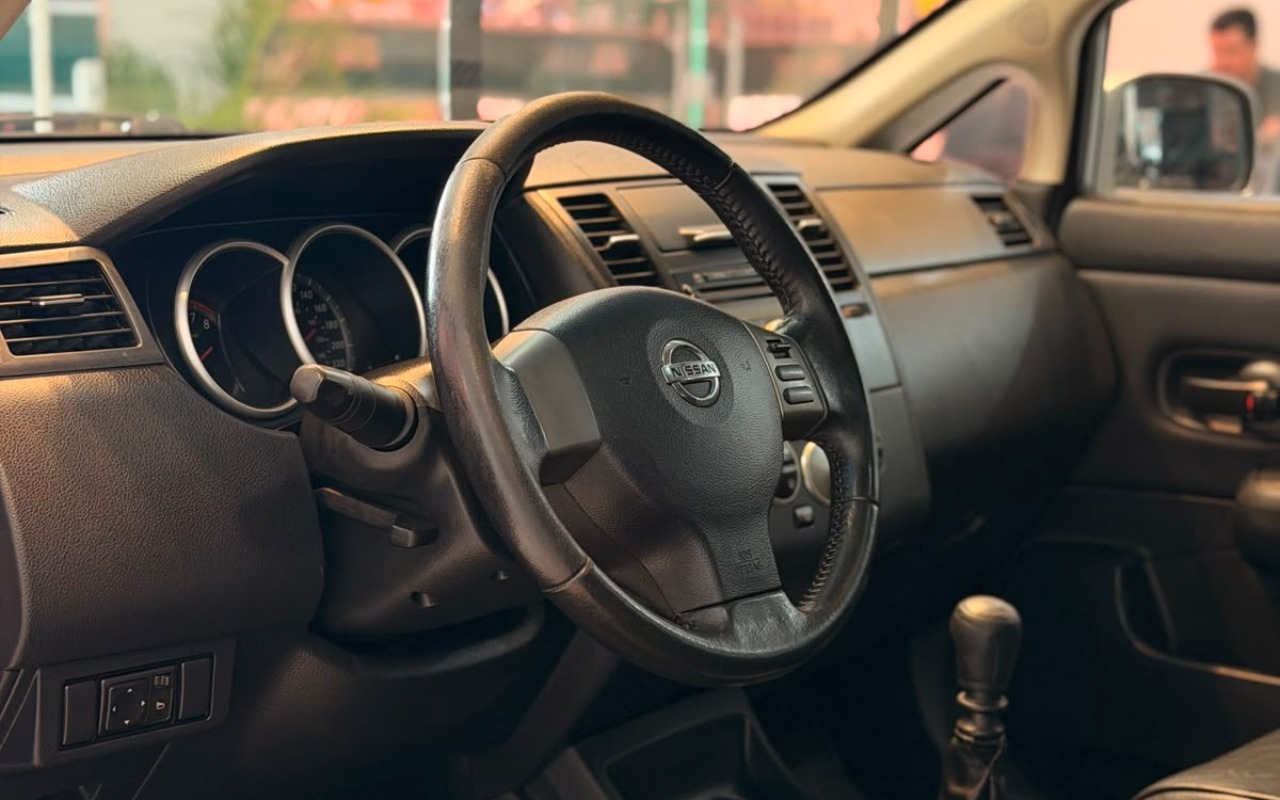 imagem-https://www.socarrao.com.br/sc-vehicle-images-prod/2726430/1784318908992-V2hhdHNBcHAgSW1hZ2UgMjAyNi0wNy0xNyBhdCAxNC40OS4yMSAoMikuanBlZw.jpeg
