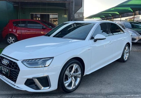 Audi A4 2021 Branco — foto 1 de 3