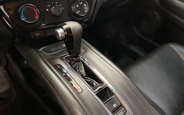 imagem-https://www.socarrao.com.br/sc-vehicle-images-prod/2726879/1788364482259-8291898_3_B_376f2c0d7a.jpeg