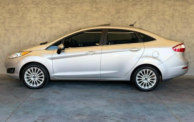 imagem-https://www.socarrao.com.br/sc-vehicle-images-prod/2727278/1789670112384-8285777_18_B_6ba40863a8.jpeg