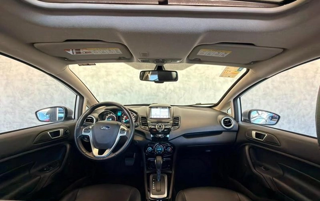 imagem-https://www.socarrao.com.br/sc-vehicle-images-prod/2727278/1789670112397-8285777_6_B_b1f7993cdb.jpeg