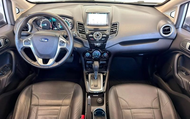 imagem-https://www.socarrao.com.br/sc-vehicle-images-prod/2727278/1789670112398-8285777_5_B_a3ddf5324c.jpeg