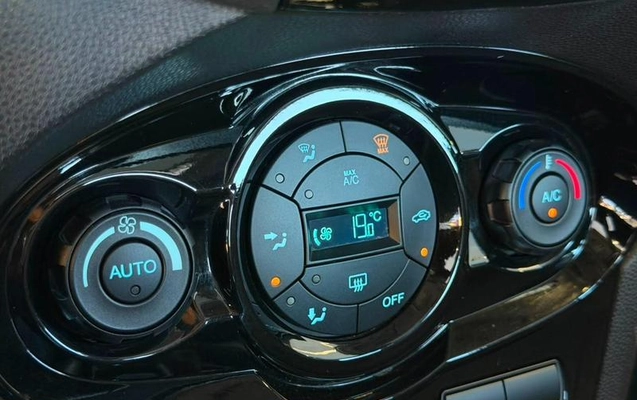 imagem-https://www.socarrao.com.br/sc-vehicle-images-prod/2727278/1789670112404-8285777_14_B_5dc28642c9.jpeg
