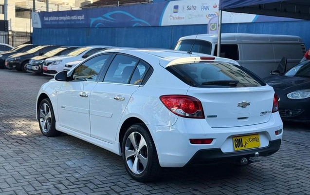 imagem-https://www.socarrao.com.br/sc-vehicle-images-prod/2727335/1787942805886-8191312_4_B_d68a37f14d.jpeg