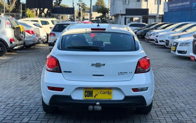 imagem-https://www.socarrao.com.br/sc-vehicle-images-prod/2727335/1787942805888-8191312_6_B_5812b849a6.jpeg