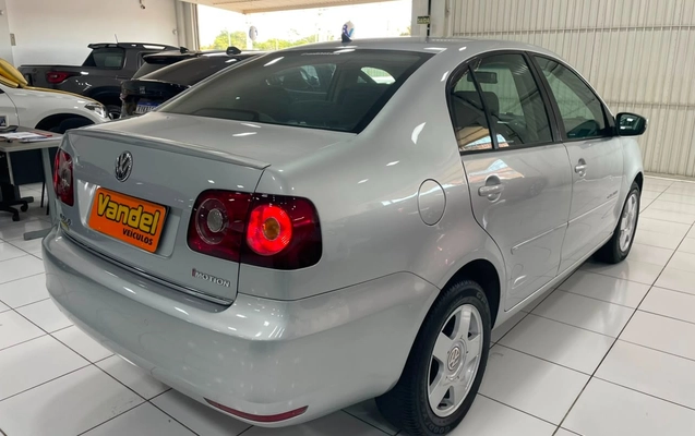 imagem-https://www.socarrao.com.br/sc-vehicle-images-prod/2727463/1784322721174-V2hhdHNBcHAgSW1hZ2UgMjAyNi0wNy0xNyBhdCAxMC4wNC4yMiAoNSkuanBlZw.jpeg