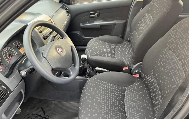 imagem-https://www.socarrao.com.br/sc-vehicle-images-prod/2727468/1785874273309-q6pnHypZg9bfgFcnhyLZlnmgsGhOGpUq.jpg
