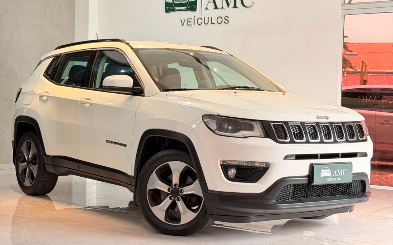 Jeep Compass 2018 Branco — foto 1 de 3