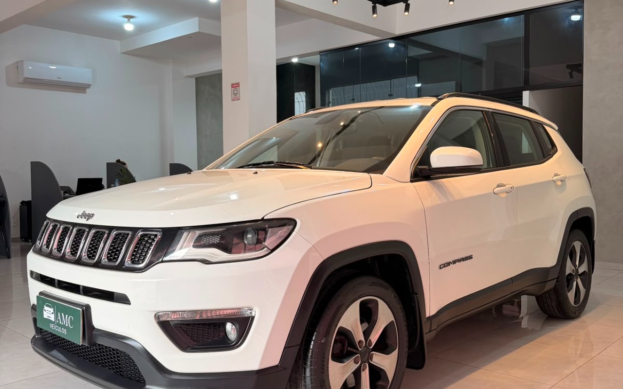 imagem-https://www.socarrao.com.br/sc-vehicle-images-prod/2727703/1784323804925-V2hhdHNBcHAgSW1hZ2UgMjAyNi0wNy0xNyBhdCAxNC40OS4yOS5qcGVn.jpeg