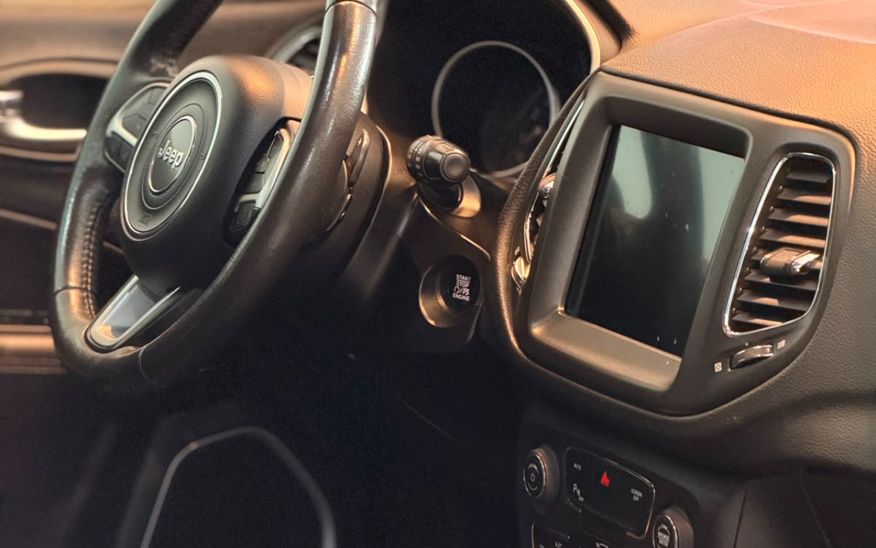 imagem-https://www.socarrao.com.br/sc-vehicle-images-prod/2727703/1784323806479-V2hhdHNBcHAgSW1hZ2UgMjAyNi0wNy0xNyBhdCAxNC40OS4zMC5qcGVn.jpeg