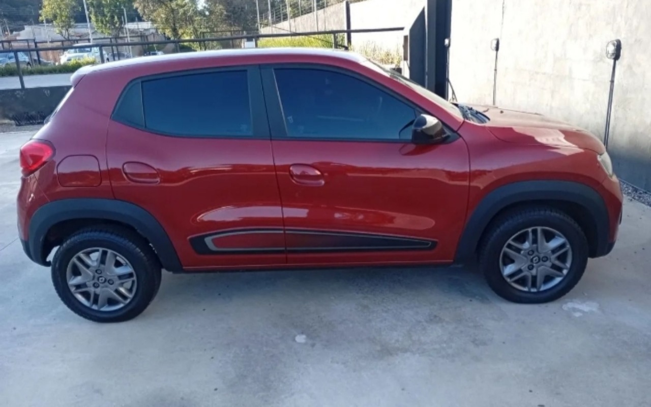 imagem-https://www.socarrao.com.br/sc-vehicle-images-prod/2727826/1786371333377-SU1HXzIwMjYwODEwXzExMDc1OC5qcGc.jpg