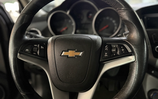 imagem-https://www.socarrao.com.br/sc-vehicle-images-prod/2730907/1789650423265-3f10962b-a27e-45f9-ab01-e1cedc15f8a8.jpg