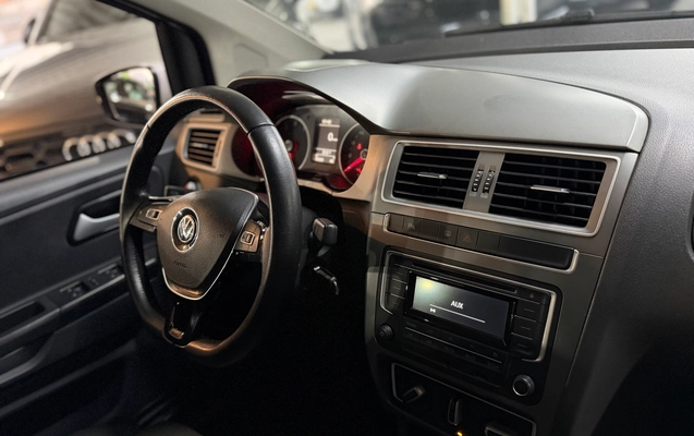 imagem-https://www.socarrao.com.br/sc-vehicle-images-prod/2730910/1784339476540-afdb20a3-ee2e-47a4-907c-be25a5baeceb.jpg