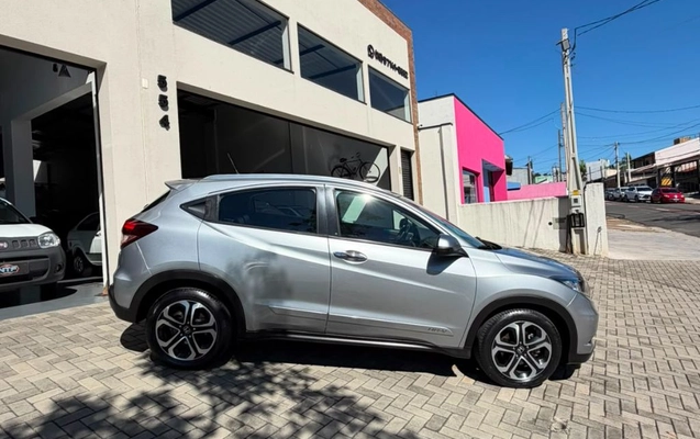 imagem-https://www.socarrao.com.br/sc-vehicle-images-prod/2738454/1784375197207-gb-427e822.jpg