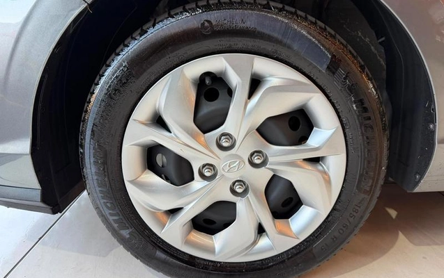 imagem-https://www.socarrao.com.br/sc-vehicle-images-prod/2738488/1790093299964-8263136_9_B_7944e10cc6.jpeg