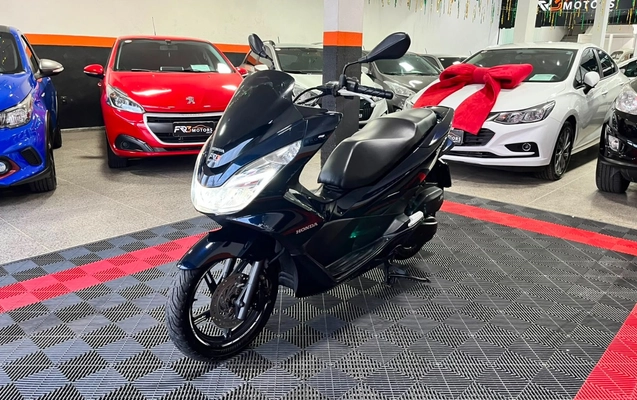 imagem-https://www.socarrao.com.br/sc-vehicle-images-prod/2738516/1784378723702-V2hhdHNBcHAgSW1hZ2UgMjAyNi0wNy0xMSBhdCAwOS40MS40NiAoMTIpLmpwZWc.jpeg