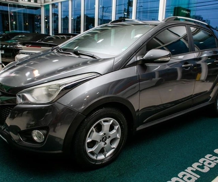 Hyundai HB20X 2014 Cinza — foto 1 de 3