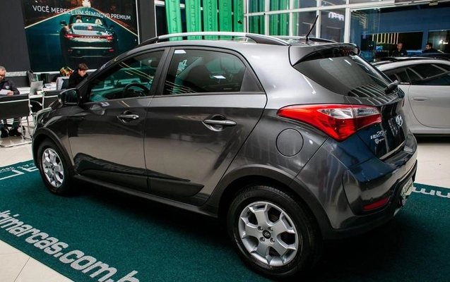 imagem-https://www.socarrao.com.br/sc-vehicle-images-prod/2738536/1785950291729-8292619_5_B_8c554c745d.jpeg