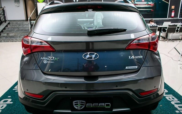 imagem-https://www.socarrao.com.br/sc-vehicle-images-prod/2738536/1785950291731-8292619_3_B_d273febbea.jpeg