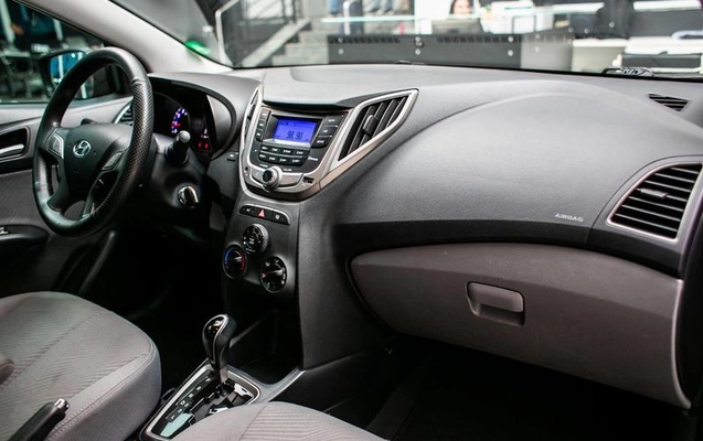 imagem-https://www.socarrao.com.br/sc-vehicle-images-prod/2738536/1785950291752-8292619_5_B_1ce9621660.jpeg