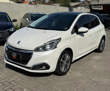 Peugeot 208 2017 Branco — foto 1 de 3
