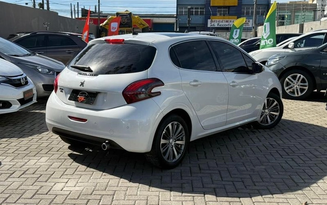 imagem-https://www.socarrao.com.br/sc-vehicle-images-prod/2738560/1789664503570-8206153_22_B_5263732e0a.jpeg