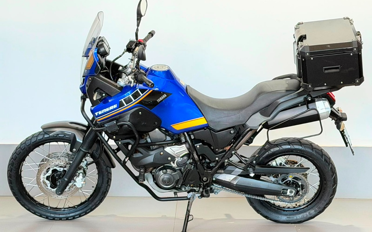 imagem-https://www.socarrao.com.br/sc-vehicle-images-prod/2738566/1784379895940-V2hhdHNBcHAgSW1hZ2UgMjAyNi0wNy0xNyBhdCAxMC40MC40MyAoMikuanBlZw.jpeg