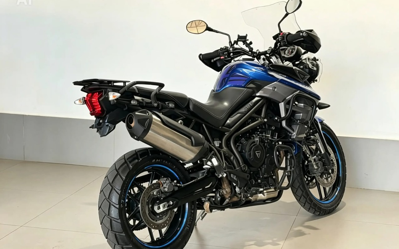 imagem-https://www.socarrao.com.br/sc-vehicle-images-prod/2738572/1784380081773-V2hhdHNBcHAgSW1hZ2UgMjAyNi0wNy0xNyBhdCAxMC41Mi41NiAoMSkuanBlZw.jpeg