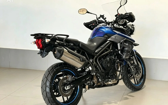 imagem-https://www.socarrao.com.br/sc-vehicle-images-prod/2738572/1784380081773-V2hhdHNBcHAgSW1hZ2UgMjAyNi0wNy0xNyBhdCAxMC41Mi41NiAoMSkuanBlZw.jpeg