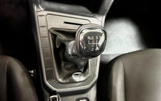 imagem-https://www.socarrao.com.br/sc-vehicle-images-prod/2738598/1784380580642-8286421_11_B_6e11dffeb6.jpeg