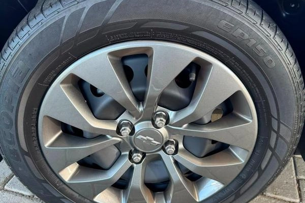 imagem-https://www.socarrao.com.br/sc-vehicle-images-prod/2738599/1784384593872-8292564_17_B_45609fd78c.jpeg
